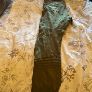 Fabletics Moto leggings olive green in large